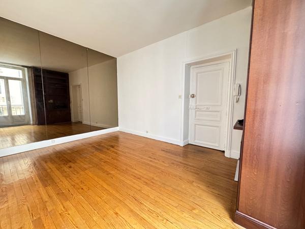 Location
                Appartement67,94 m² - 4 Pièces -
                    CLERMONT FERRAND (63000)
