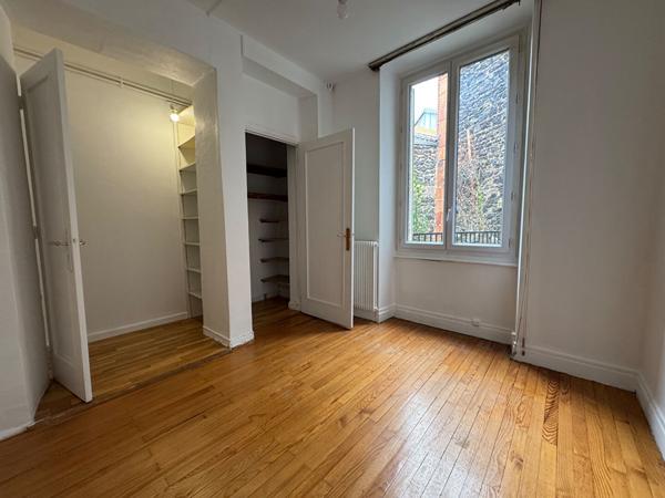 Location
                Appartement67,94 m² - 4 Pièces -
                    CLERMONT FERRAND (63000)