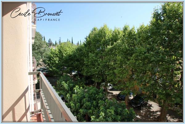 Appartement T2 avec balcon en plein cœur d'Amélie-les-Bains – Emplacement privilégié