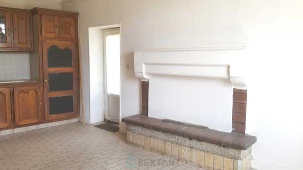 CHARENTAISE, 95M², 3 CHAMBRES, JARDIN, GRANDES DEPENDANCES