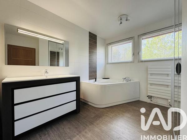 Maison à vendre 5 pièces 166 m² Colmar