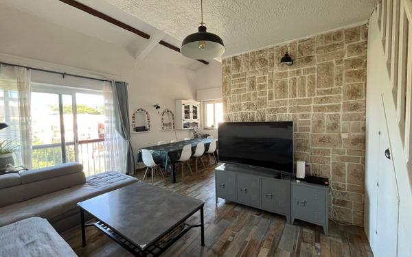 Appartement à vendre    4 pièces • 74 m2 Six-Fours-les-Plages