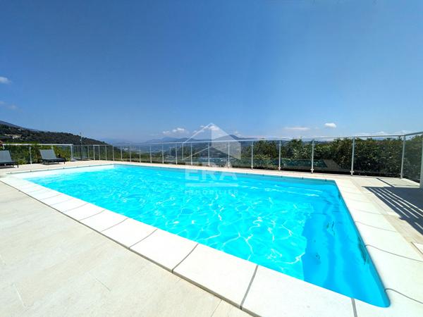 Saint-Laurent-du-Var Magnifique duplex 4 pièces de 80 m² avec terrasse exceptionnelle, piscine et vue dégagée