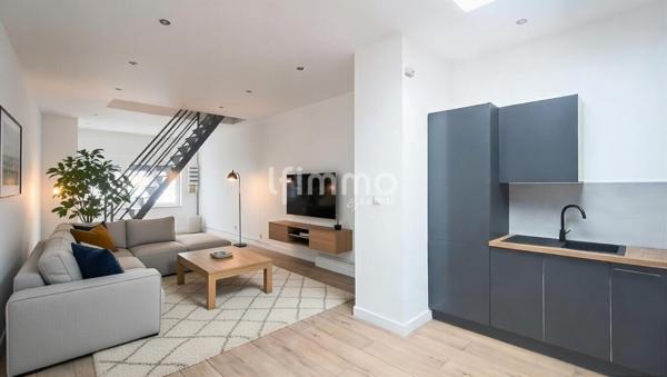 Maison de ville entièrement rénovée avec jardin