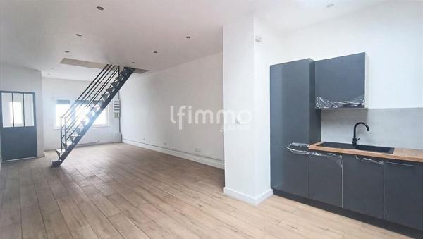 Maison de ville entièrement rénovée avec jardin