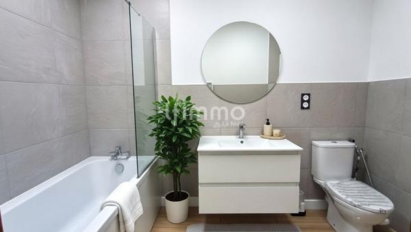 Maison de ville entièrement rénovée avec jardin