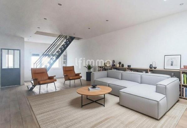 Maison de ville entièrement rénovée avec jardin