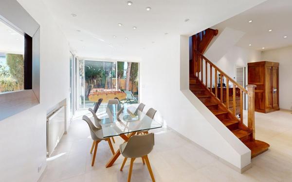 Maison à vendre    5 pièces • 160 m2 Toulouse