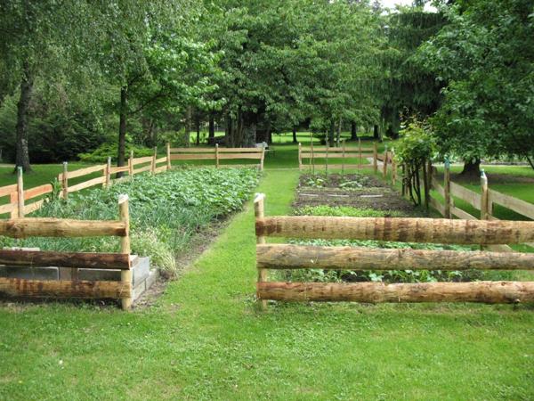 Dpt Isère (38), à vendre LES ABRETS maison P6 de 172 m² sur parc de 9198 m²