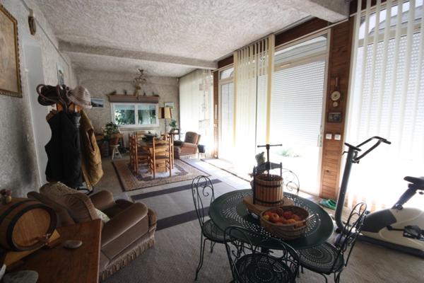 Dpt Isère (38), à vendre LES ABRETS maison P6 de 172 m² sur parc de 9198 m²