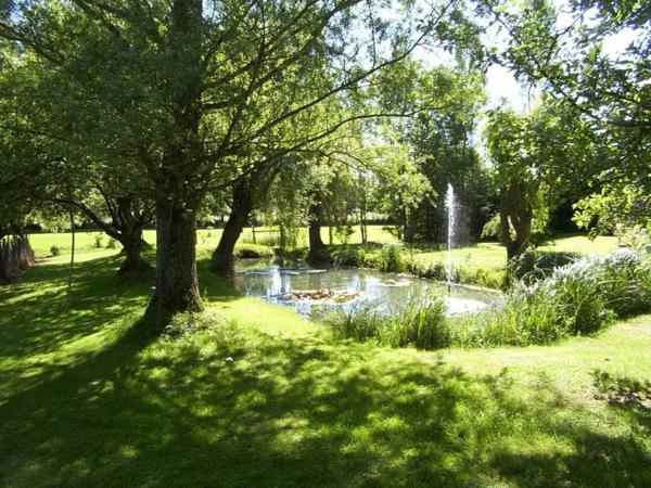 Dpt Isère (38), à vendre LES ABRETS maison P6 de 172 m² sur parc de 9198 m²