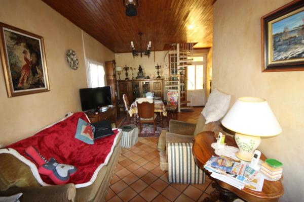 Dpt Isère (38), à vendre LES ABRETS maison P6 de 172 m² sur parc de 9198 m²