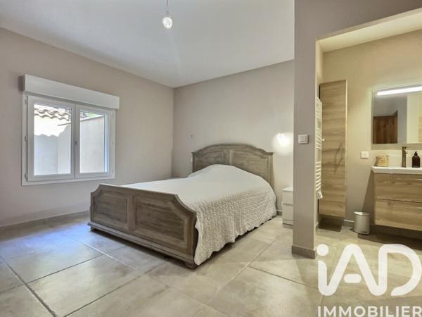 Maison à vendre 6 pièces 185 m² Saint-Martin-de-Crau