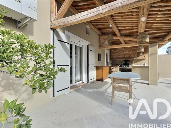 Maison à vendre 6 pièces 185 m² Saint-Martin-de-Crau