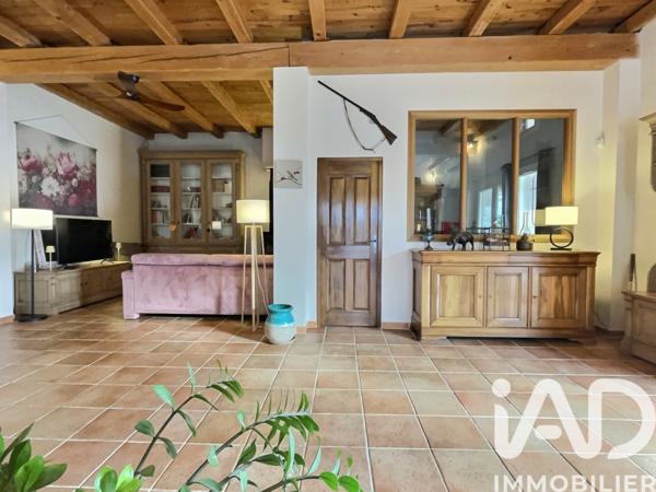 Maison à vendre 6 pièces 185 m² Saint-Martin-de-Crau