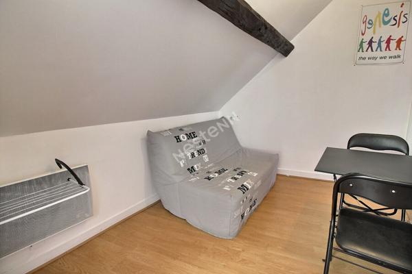 F2 NOGENT LE ROI centre ville ideal investisseur