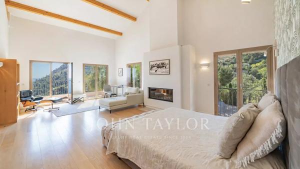 Villa vue mer – Jardin plat – Proche Monaco