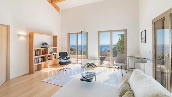 Villa vue mer – Jardin plat – Proche Monaco