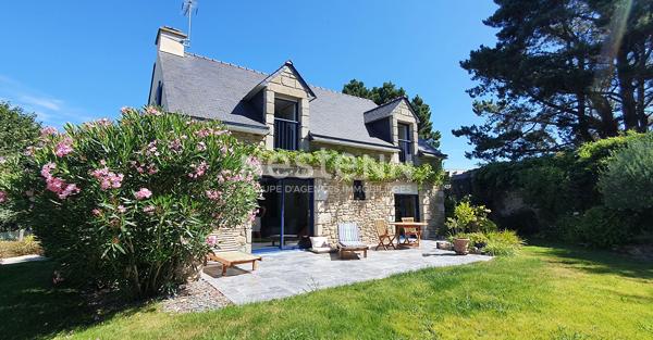 Maison de qualité  à vendre à Arzon 136 m²,  littoral et commerces à pieds