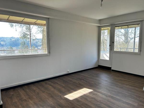 Appartement  5 pièce(s) 138 m2