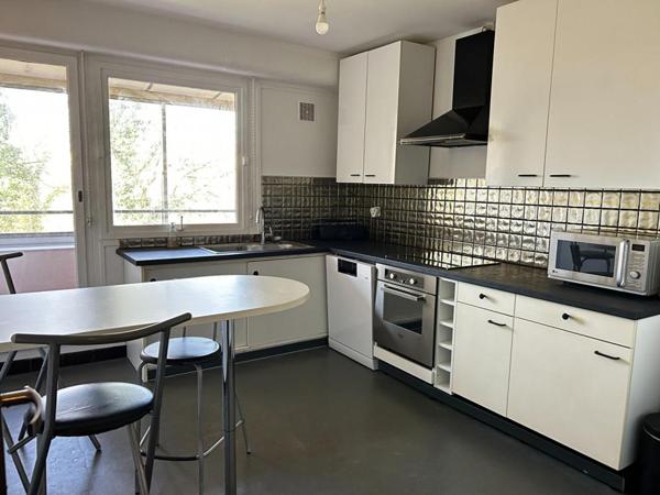 Appartement  5 pièce(s) 138 m2