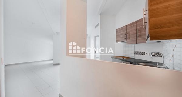 À vendre Appartement 2 pièces 41.3 m² - Salon-de-provence 13300