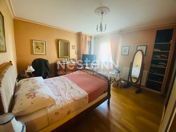 Grande maison bénéficiant d'une localisation privilégiée, proche du centre-ville de Plérin