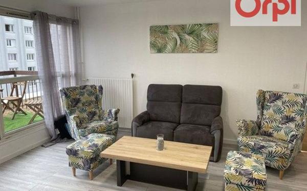 Appartement à louer    2 pièces • 133,03 m2 Choisy-le-Roi