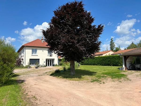 Villa Creuzier Le Vieux 8 pièce(s) 200 m2
