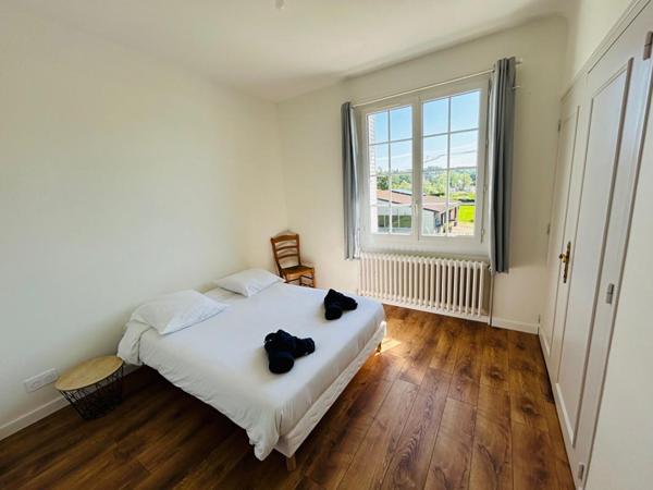 Villa Creuzier Le Vieux 8 pièce(s) 200 m2