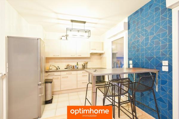 Appartement T3 avec balcon et parking couvert