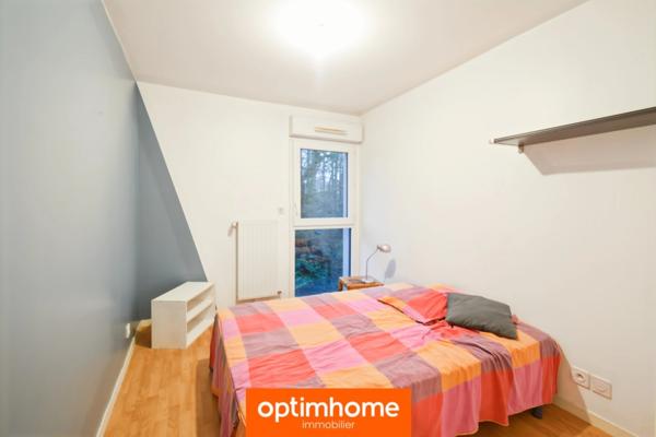 Appartement T3 avec balcon et parking couvert