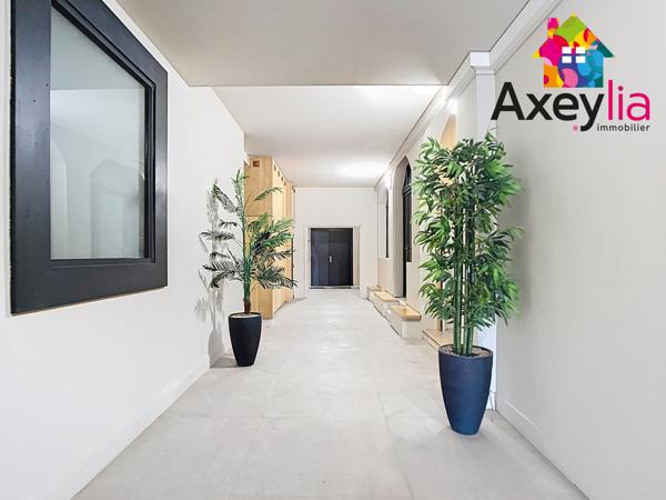 Le Coteau (42120) A LOUER - LE COTEAU - LOCAL PROFESSIONNEL ENTIÈREMENT RÉNOVÉ DE 53M2