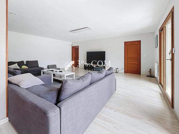 Maison 11 pièce(s) 7 chambre(s) 268 m²