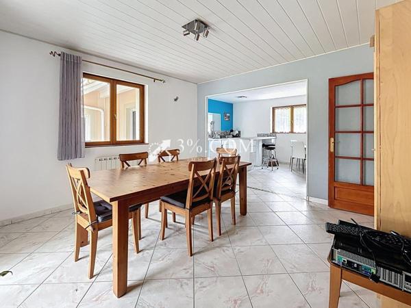 Maison 11 pièce(s) 7 chambre(s) 268 m²