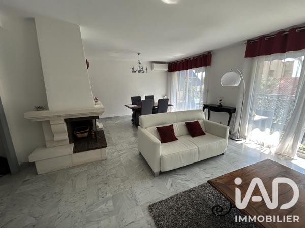 Appartement à vendre 3 pièces 81 m² Sanary-sur-Mer