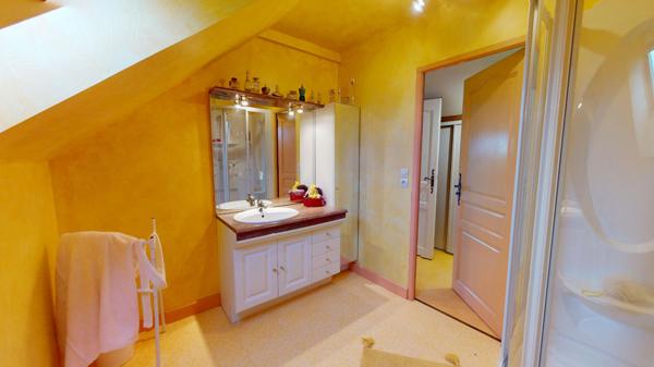 Maison Saint-Éloi 6 pièce(s) 138 m2