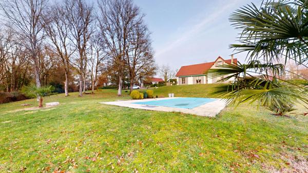 Maison Saint-Éloi 6 pièce(s) 138 m2