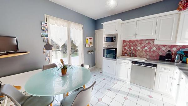 Maison Saint-Éloi 6 pièce(s) 138 m2