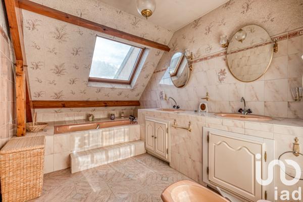 Maison à vendre 6 pièces 139 m² Livry-Gargan