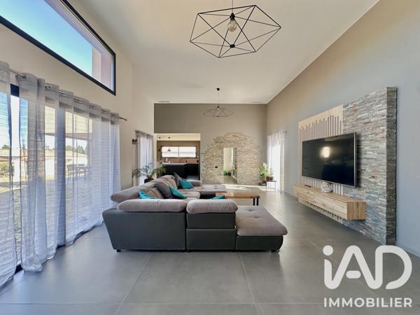 Maison à vendre 5 pièces 200 m² Opoul-Périllos