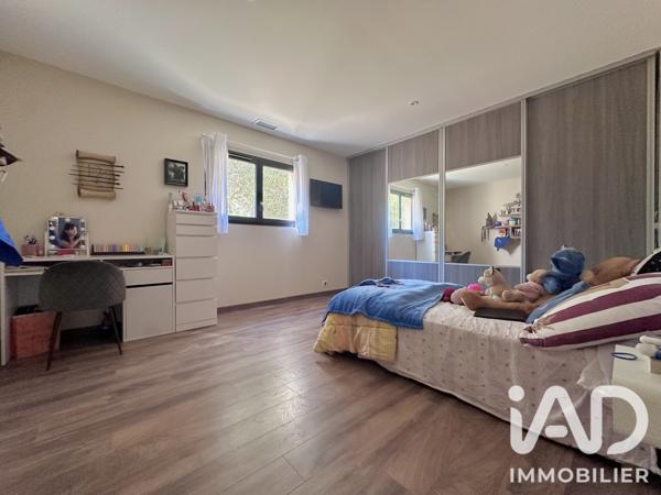 Maison à vendre 5 pièces 200 m² Opoul-Périllos