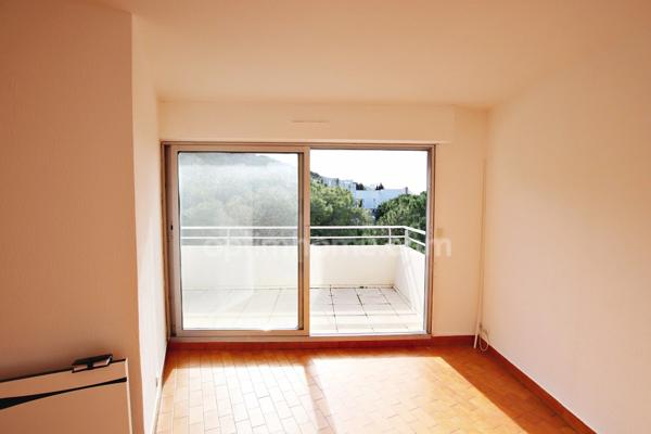 Sète Métairies – Dernier étage avec terrasse, vue mer, ascenseur, parking + cave (56 m²)
