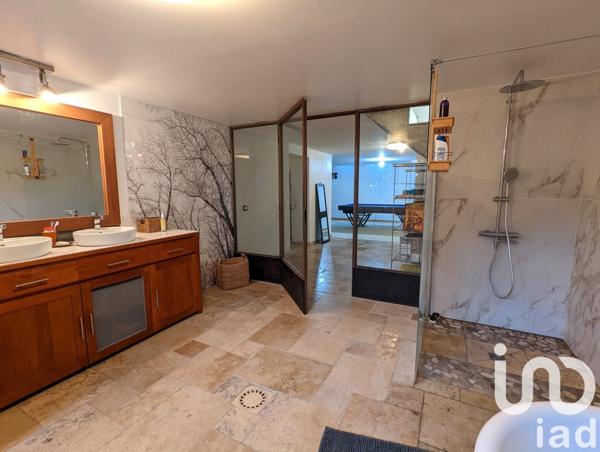 Maison à vendre 4 pièces 164 m² Saint-Jean-de-Muzols