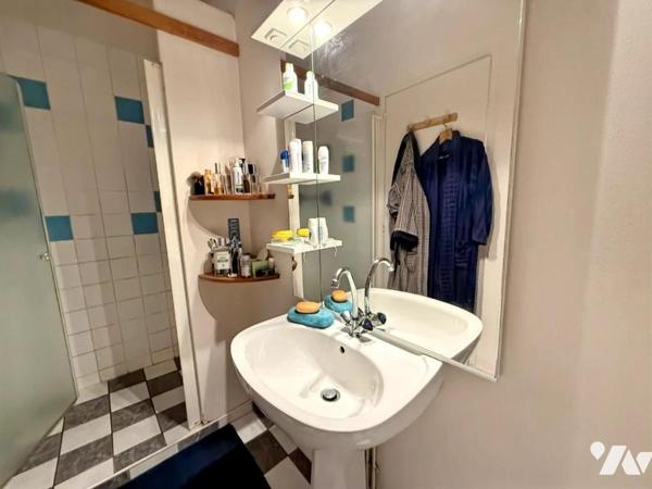 CHERBOURG appartement 55m² 1er étage petit copro quartier du Voeu