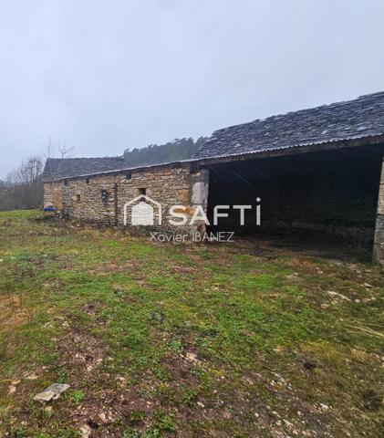 Ancien corps de ferme à rénover (Le Mazet, 48500)