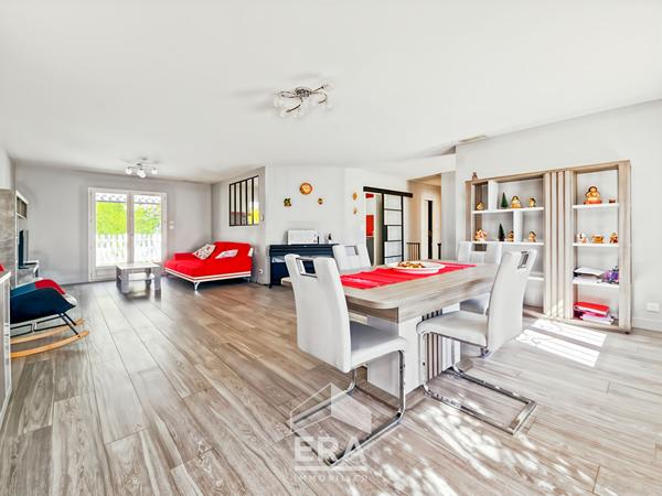 Maison Pessac 6 pièce(s) 133.52 m2 , 3 chambres  quartier Noès