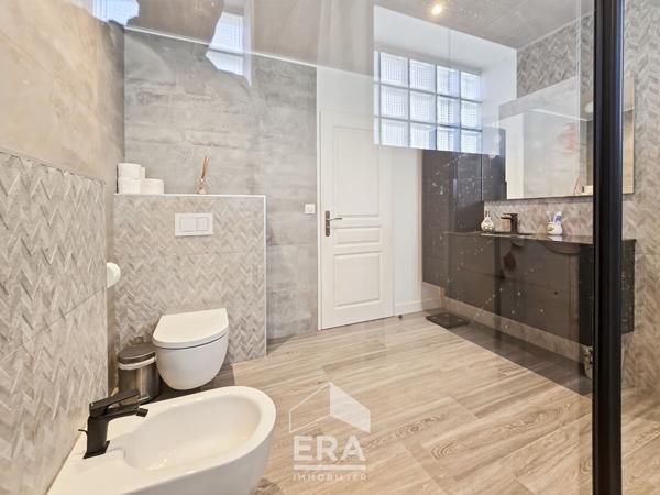 Maison Pessac 6 pièce(s) 133.52 m2 , 3 chambres  quartier Noès