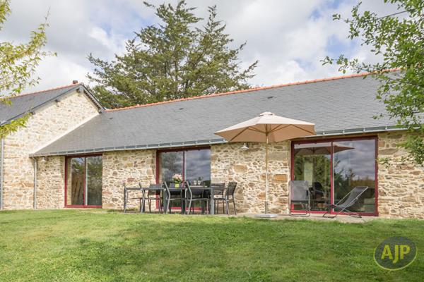 Location maison Nort Sur Erdre : 1 295 € - AJP Immobilier Nort-sur-Erdre