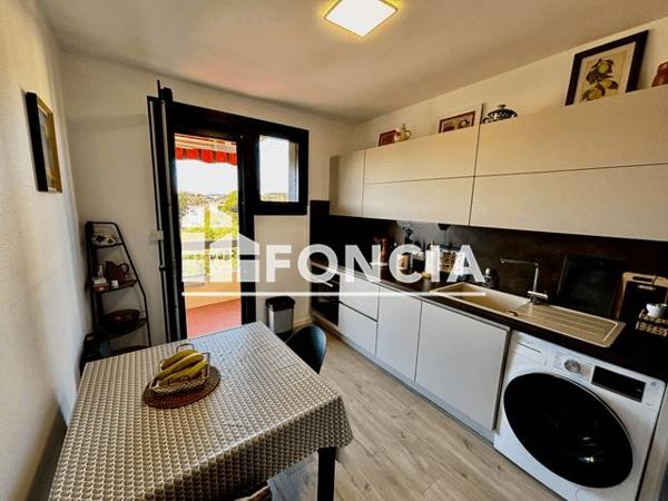 À vendre Appartement 2 pièces 48 m² - Six-fours-les-plages 83140